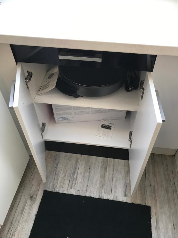 Jeannette Apartment